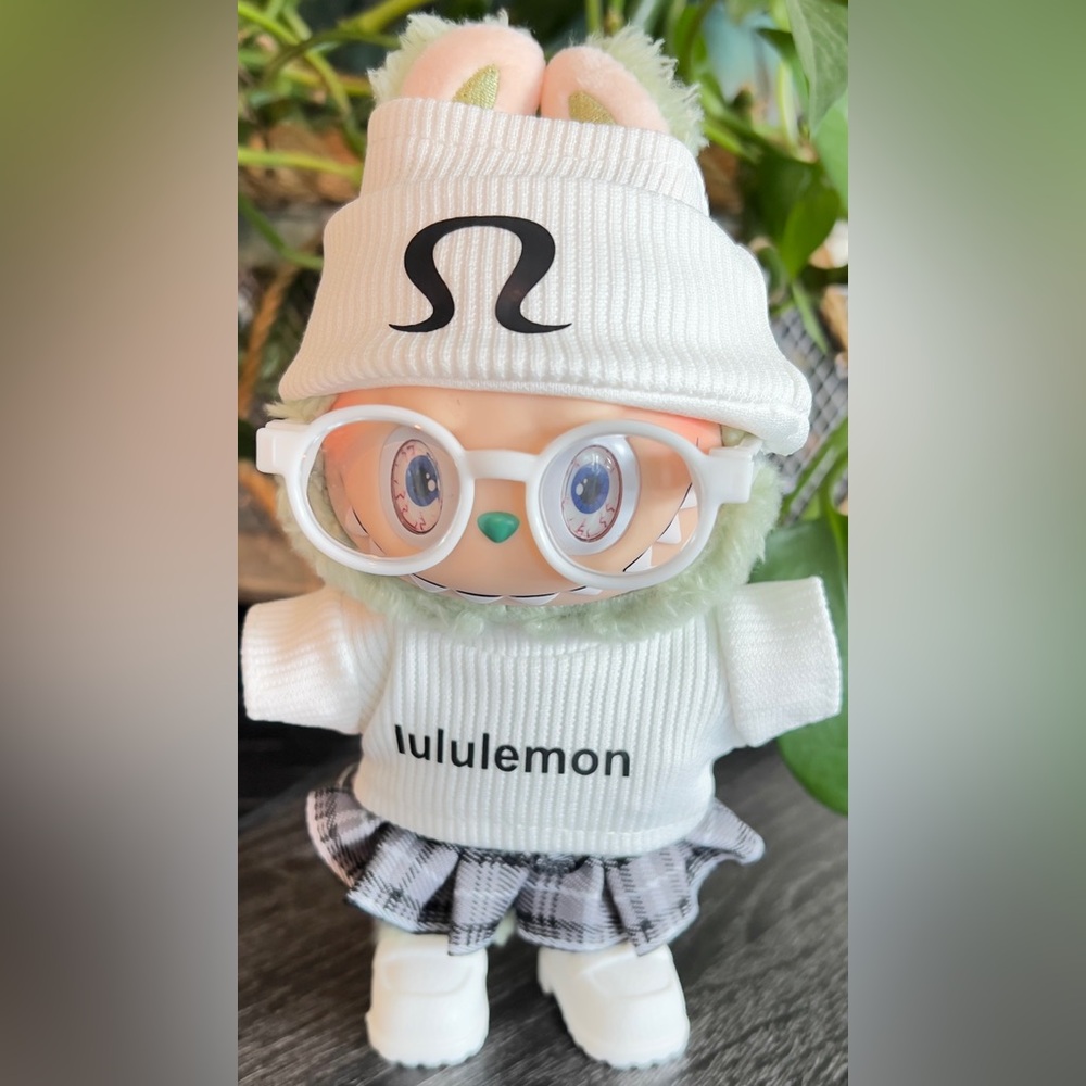5pc lululemon Labubu outfit doll not included - Picture 1 of 2